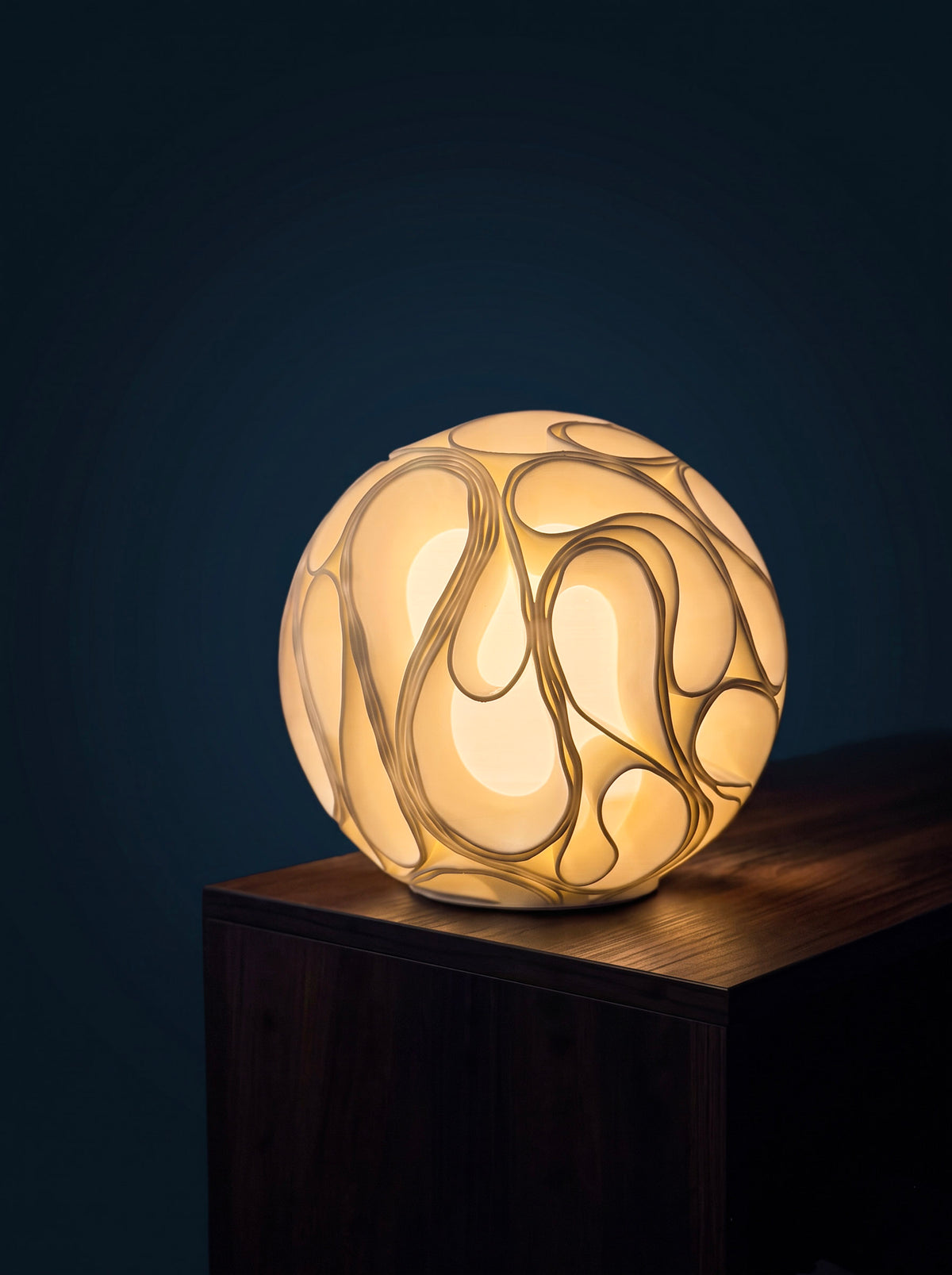 Tendril sculptural table lamp, hand-finished in Perth — view 1
